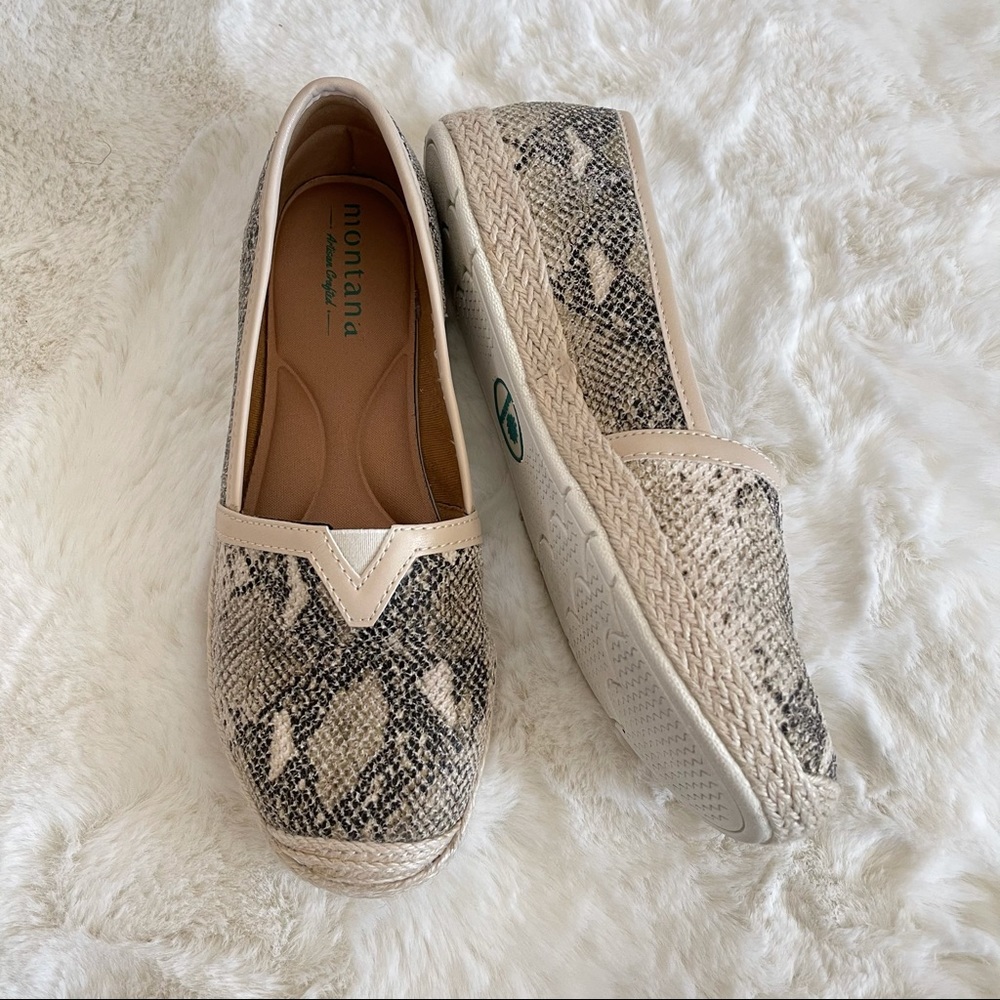 Montana 9 snake print slip on Flats Soto beige